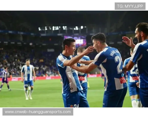 西班牙人vs塞尔塔：两队为欧战资格展开激烈争夺